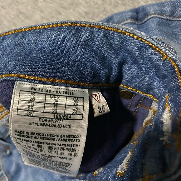 Vintage Guess Denim Button Fly Mini Skirt Size 26 - Picture 5 of 6